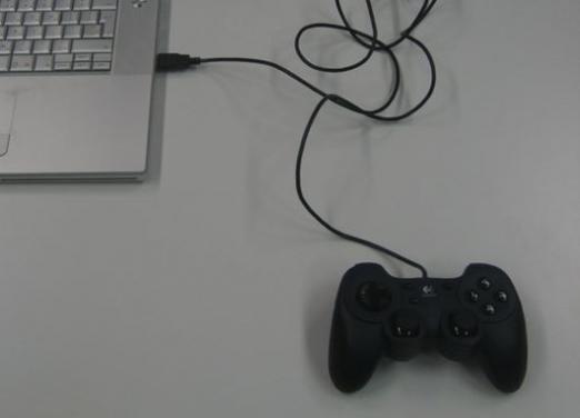 Jak připojit joystick k notebooku?